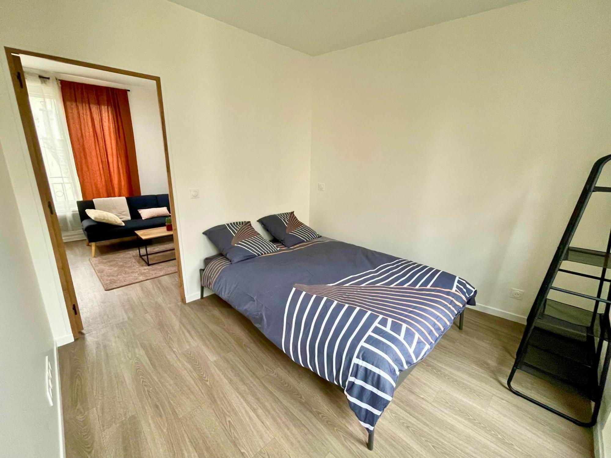 Pleyel Cosy Apartment Сен Дени Екстериор снимка